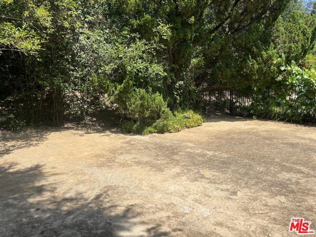 5819 Fairhaven Avenue, Woodland Hills (los Angeles), CA 91367