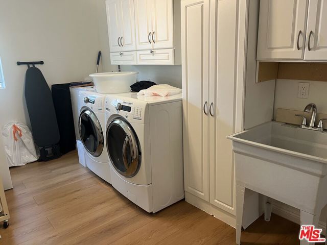 5819 Fairhaven Avenue, Woodland Hills (los Angeles), CA 91367