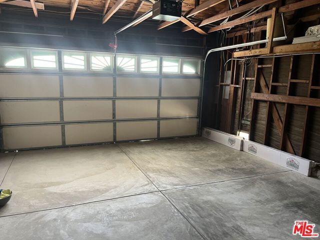 5819 Fairhaven Avenue, Woodland Hills (los Angeles), CA 91367