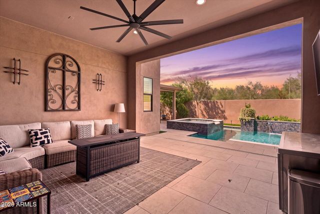1118 E PASEO Way, Phoenix, AZ 85042