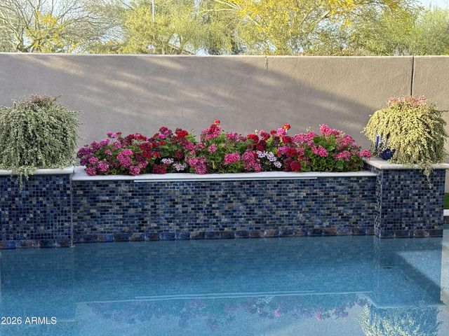 1118 E PASEO Way, Phoenix, AZ 85042