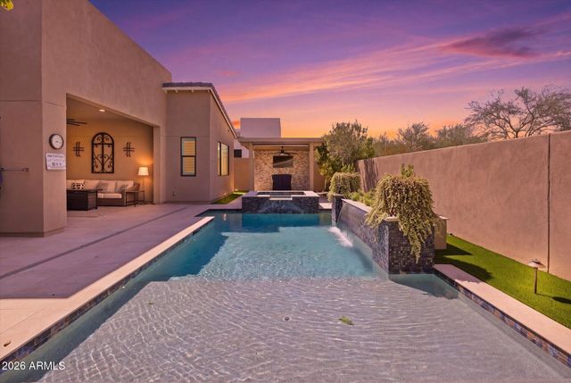 1118 E PASEO Way, Phoenix, AZ 85042