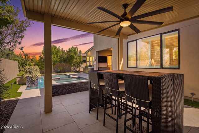 1118 E PASEO Way, Phoenix, AZ 85042