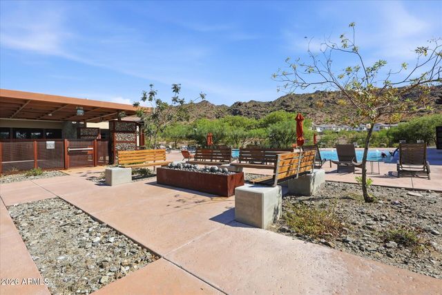 1118 E PASEO Way, Phoenix, AZ 85042