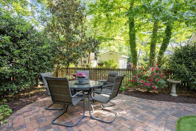 2220 Middlefield Court, Raleigh, NC 27615