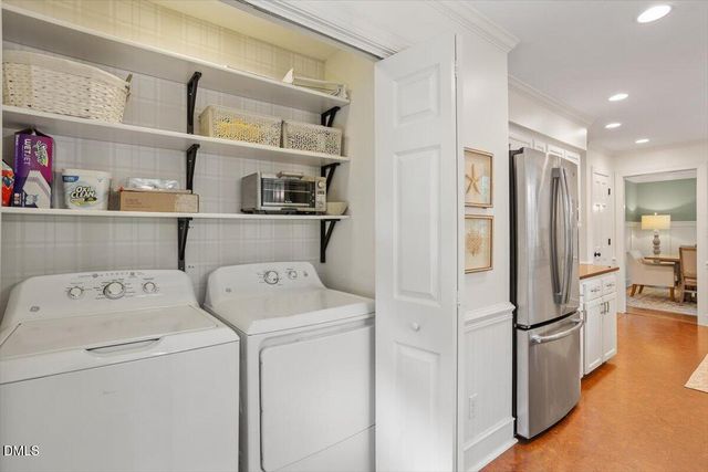 2220 Middlefield Court, Raleigh, NC 27615