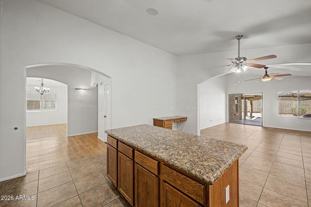 1362 E ANGELINE Avenue, San Tan Valley, AZ 85140