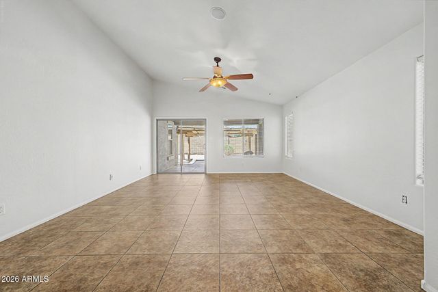 1362 E ANGELINE Avenue, San Tan Valley, AZ 85140