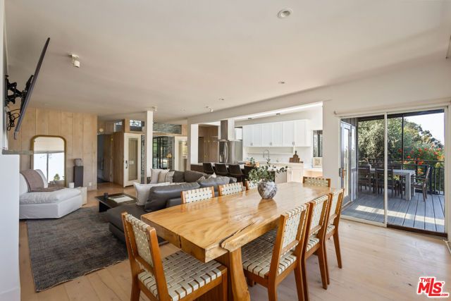 454 Stassi Lane, Santa Monica, CA 90402