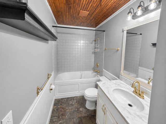 1845 W BORIS DR, Columbia, MO 65203