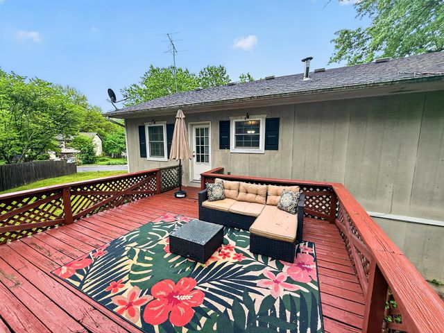 1845 W BORIS DR, Columbia, MO 65203