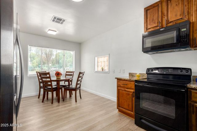 1134 W 2ND Street, Mesa, AZ 85201