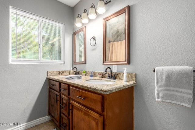 1134 W 2ND Street, Mesa, AZ 85201