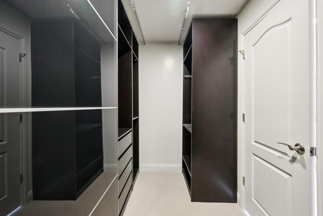 900 Highlands Circle, Los Altos, CA 94024