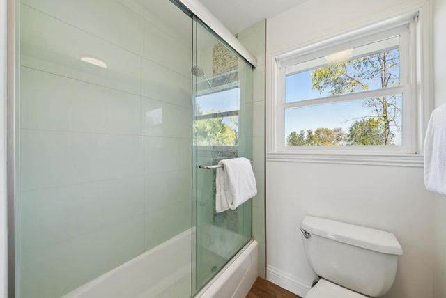 900 Highlands Circle, Los Altos, CA 94024