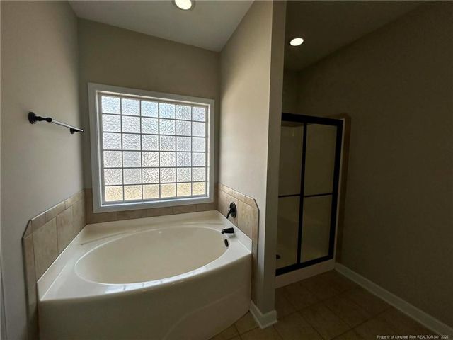 2804 Deepwater Court, Fayetteville, NC 28306