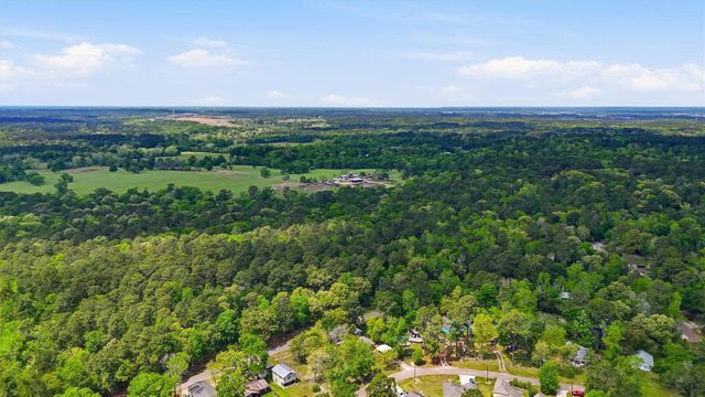 6492 Bonanza Drive, Montgomery, TX 77316