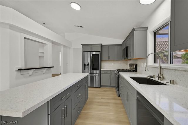 460 Como Court, Henderson, NV 89015