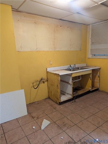 2905 Grayland Ave, Richmond, VA 23221