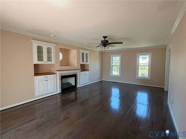 9017 Jeans Grove Ln, Mechanicsville, VA 23116