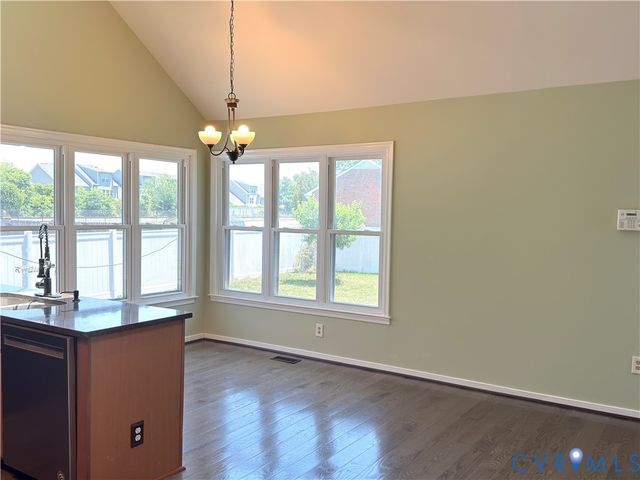9017 Jeans Grove Ln, Mechanicsville, VA 23116