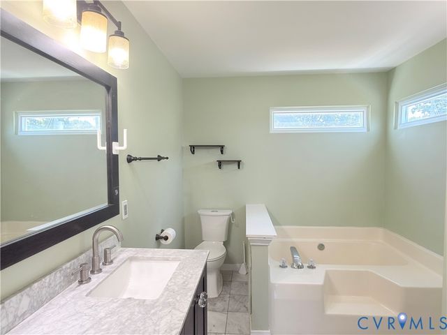 9017 Jeans Grove Ln, Mechanicsville, VA 23116