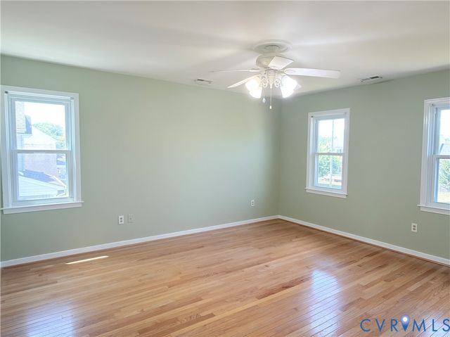 9017 Jeans Grove Ln, Mechanicsville, VA 23116