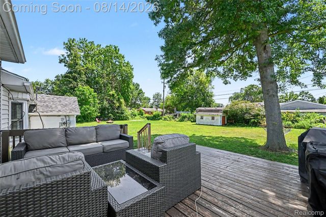 36951 Sibley Road, Huron Charter Township, MI 48164