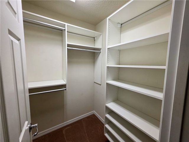 1069 Normandie Way, Vero Beach, FL 32960