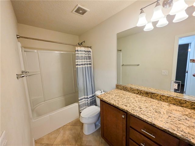 1069 Normandie Way, Vero Beach, FL 32960