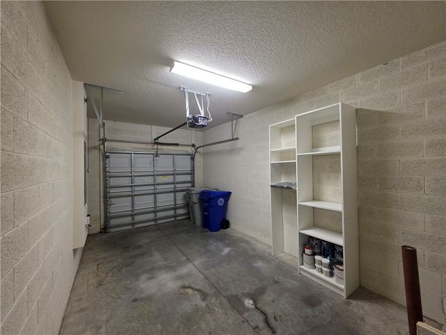 1069 Normandie Way, Vero Beach, FL 32960