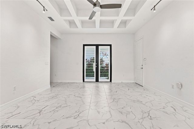 4617 Azalea DR, Naples, FL 34119