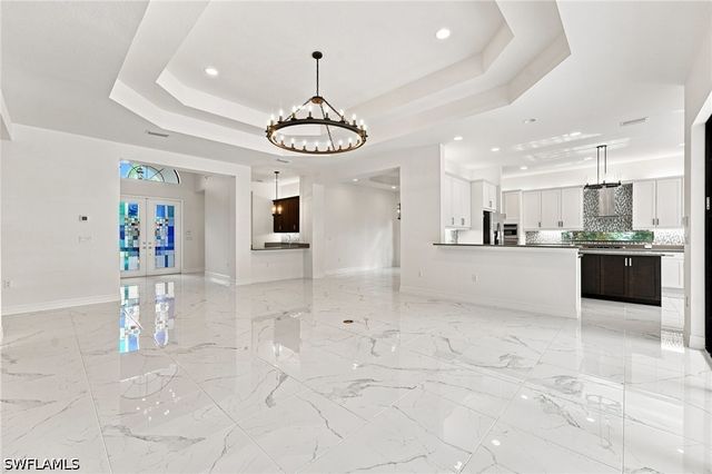 4617 Azalea DR, Naples, FL 34119