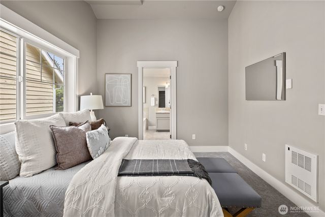 5015 A 8th Avenue NW, Seattle, WA 98107