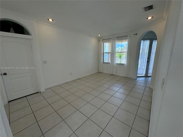 3523 SW 169th Ter, Miramar, FL 33027