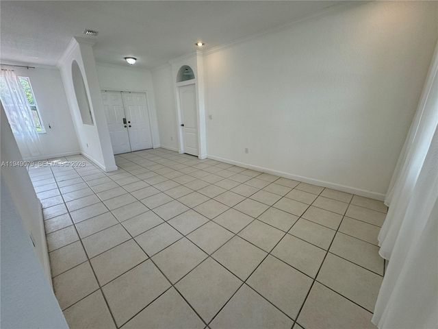 3523 SW 169th Ter, Miramar, FL 33027