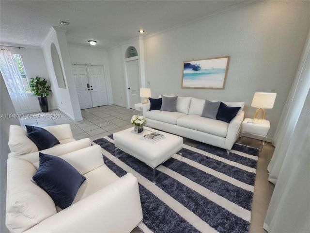 3523 SW 169th Ter, Miramar, FL 33027