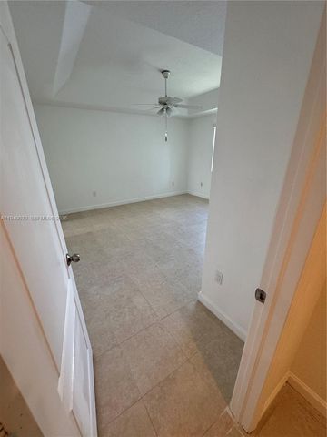 3523 SW 169th Ter, Miramar, FL 33027