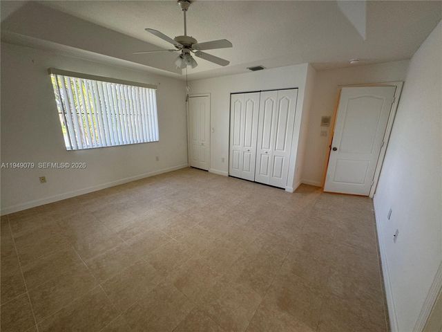 3523 SW 169th Ter, Miramar, FL 33027