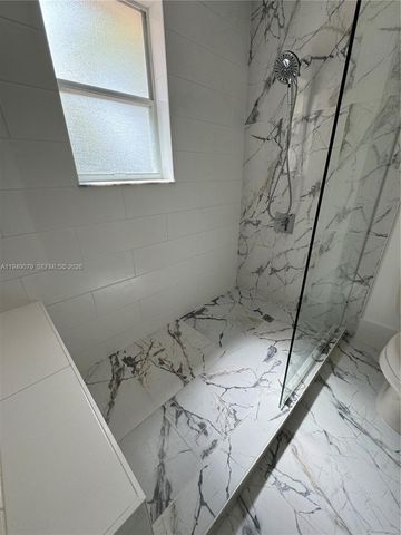 3523 SW 169th Ter, Miramar, FL 33027