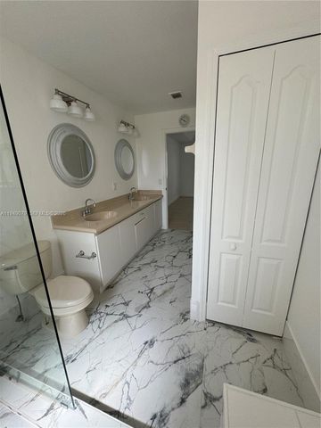 3523 SW 169th Ter, Miramar, FL 33027