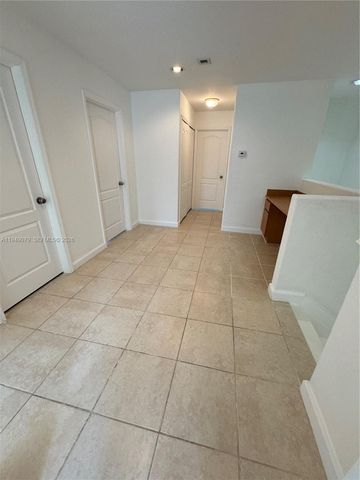 3523 SW 169th Ter, Miramar, FL 33027