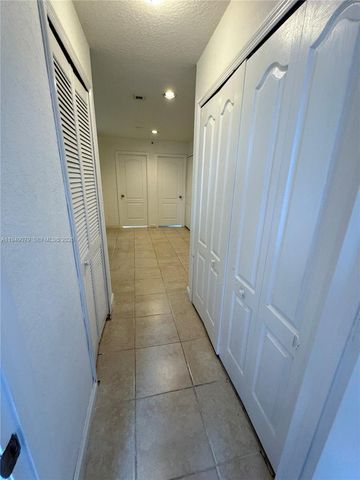 3523 SW 169th Ter, Miramar, FL 33027