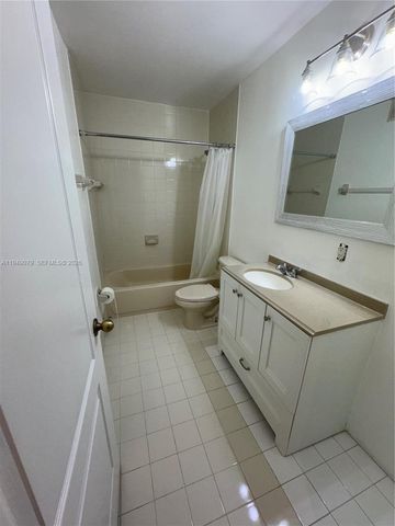 3523 SW 169th Ter, Miramar, FL 33027