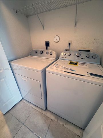 3523 SW 169th Ter, Miramar, FL 33027