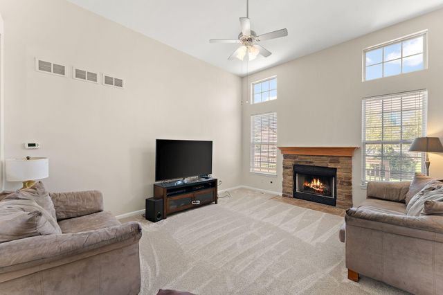 1356 Silver Fern Lane, Schererville, IN 46375