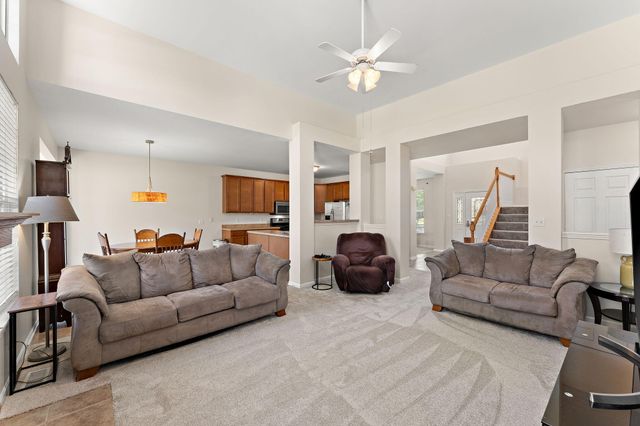 1356 Silver Fern Lane, Schererville, IN 46375
