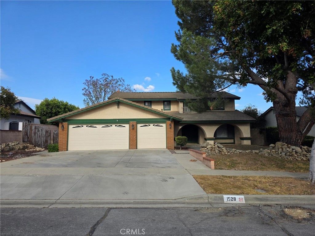 1528 Coolcrest, Upland, CA 91786
