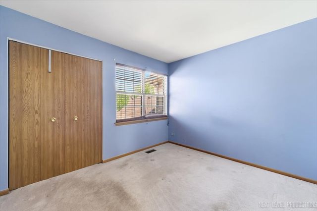 1334 Coldspring Road 1334, Carol Stream, IL 60188