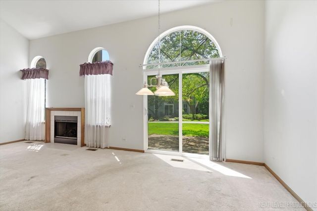 1334 Coldspring Road 1334, Carol Stream, IL 60188